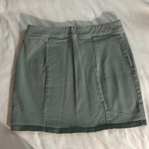 Jean Zipper Mini Skirt - Picture 5 of 5